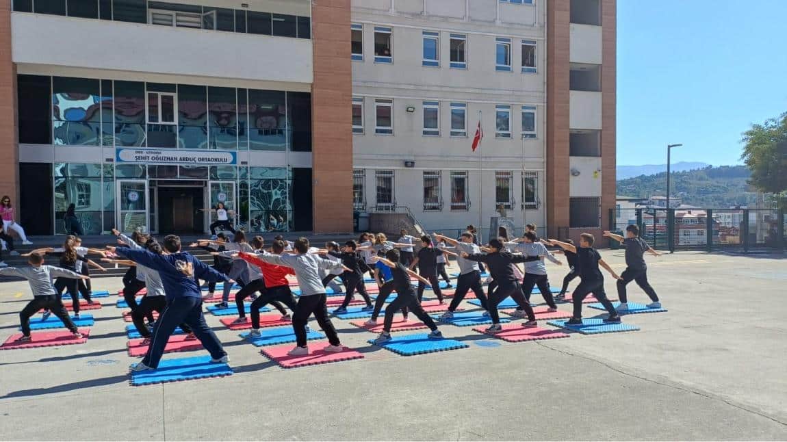 Benim Okulum Geleceğe Çare Yeşil Vatan